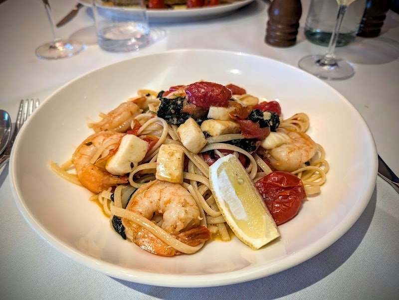 The Lazy Lobster Seafood Restaurant photo 8