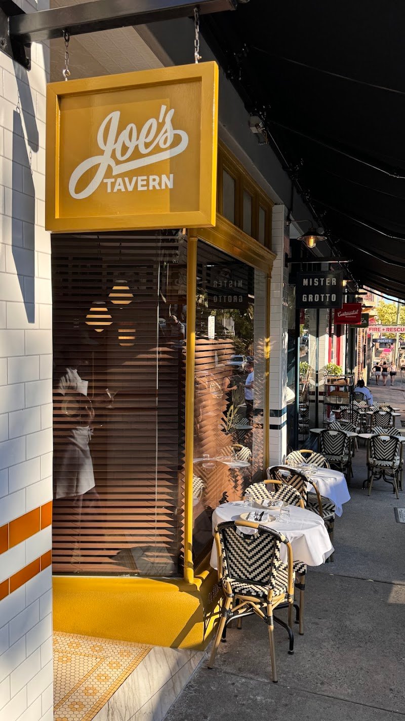 Joe's Tavern, Restaurant & Bar photo 4