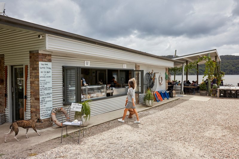 Hawkesbury River Oyster Shed photo 6