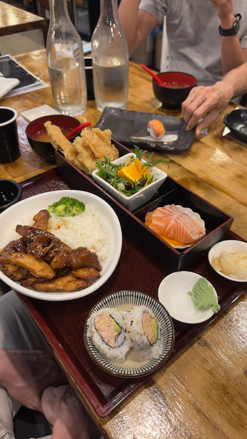 IKI Sushi & Grill photo 3